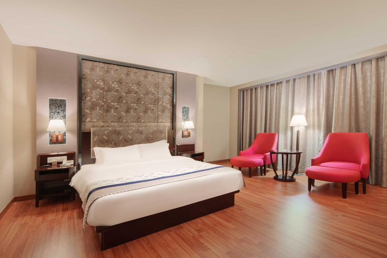 Bedroom 6
