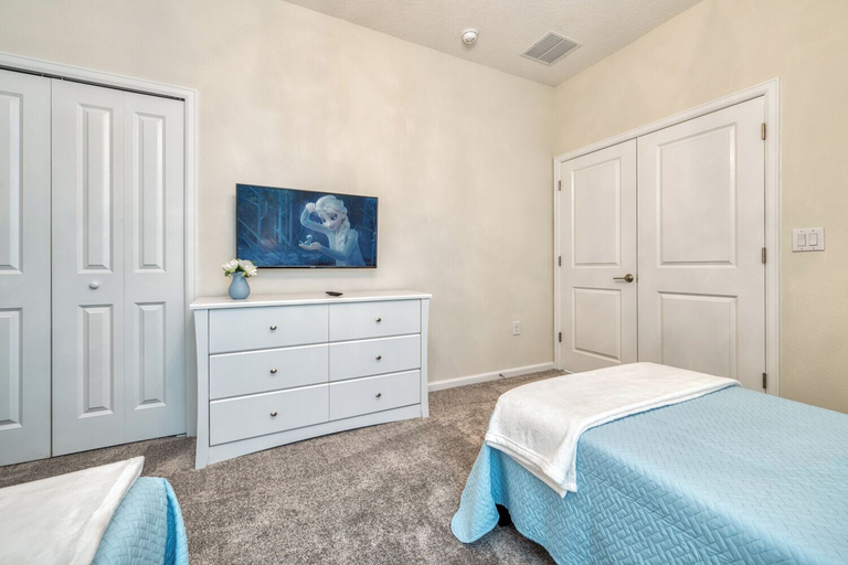 Bedroom 2, Champions Gate condos by UNE, Osceola