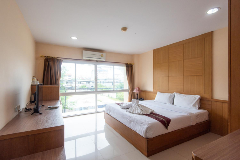 Bedroom 15