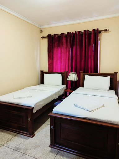 Bedroom 3, Blue Moon Hotel, Nuwara Eliya
