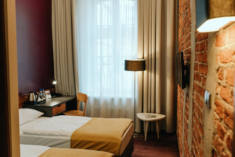 Bedroom 6