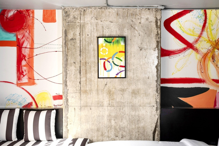 Bedroom 27