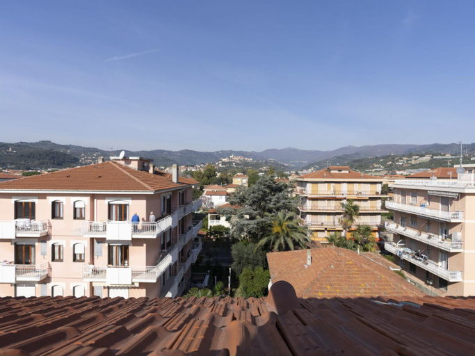 Apartment Mansarda della zia by Interhome, Imperia