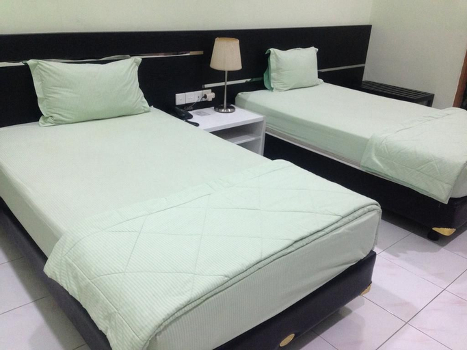 Bedroom 3, Cempaka Mas Hotel, Jombang