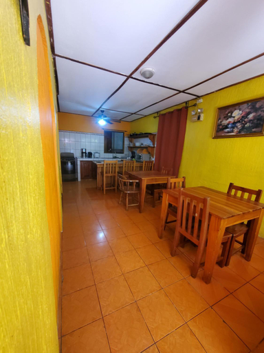 Food & Drinks 5, Hotel Villa Prats, Aguirre