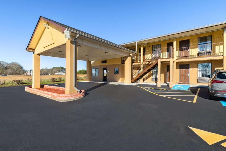 Exterior view 4, Quality Inn Monroe, Walton