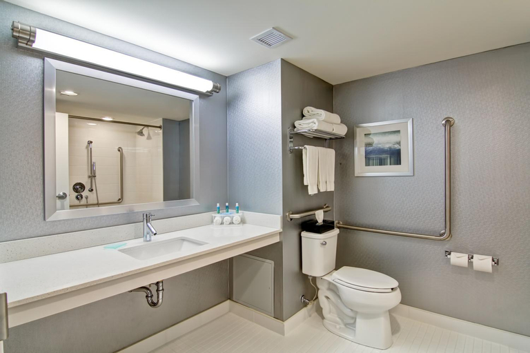Bathroom 3