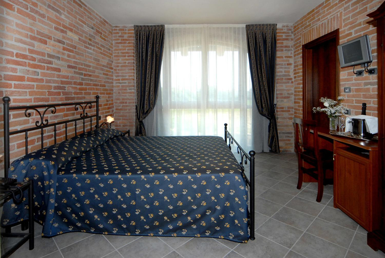 Bedroom 11