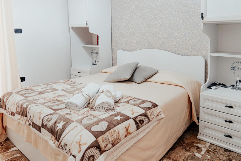 Bedroom 2, B&B Arena, Napoli