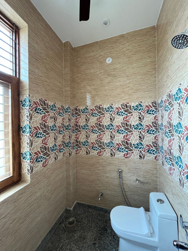 Bathroom 5, SRH HOTEL, Gautam Buddha Nagar