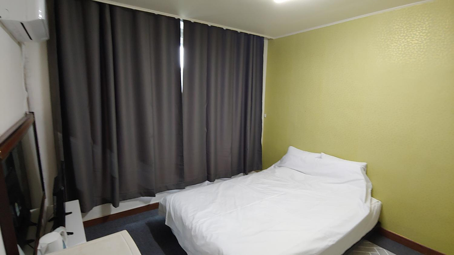 Bedroom 3, Bandal Book & Stay, Sokcho