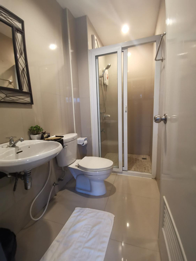 Bathroom 11