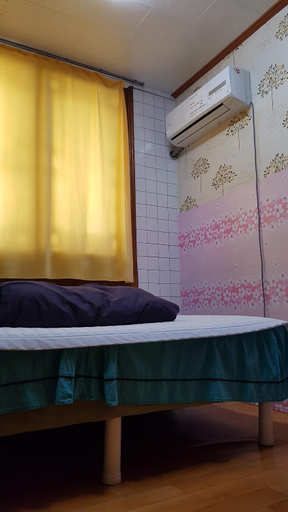 Bedroom 4, Spring Flower Guesthouse, Seogwipo