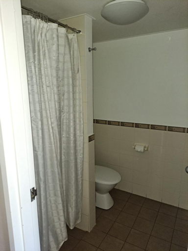 Bedroom 2, Albion Hotel, Kalgoorlie/Boulder