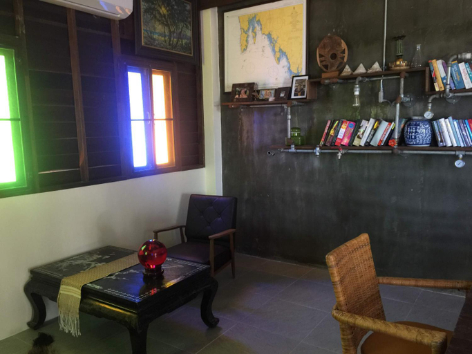 Others 5, Lanta Harbour, Ko Lanta