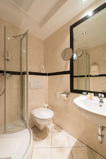 Bathroom 6