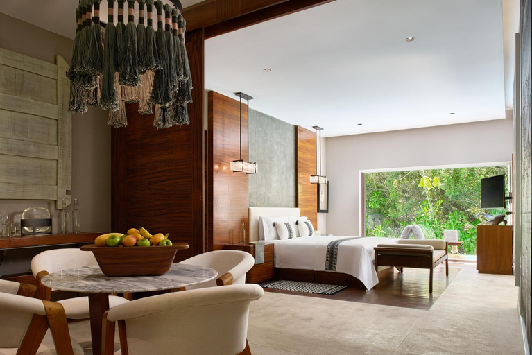 Dining Room 20