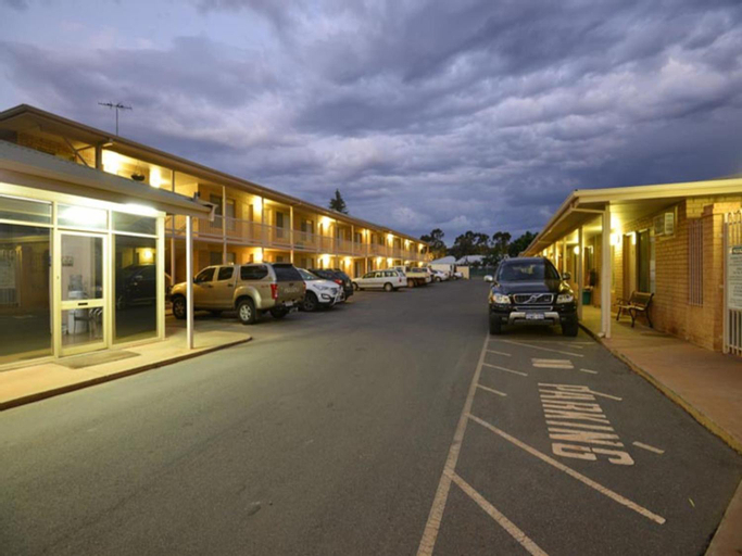 Exterior & Views 1, Albion Hotel, Kalgoorlie/Boulder