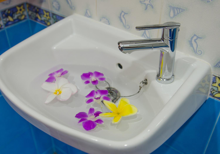 Bathroom 2