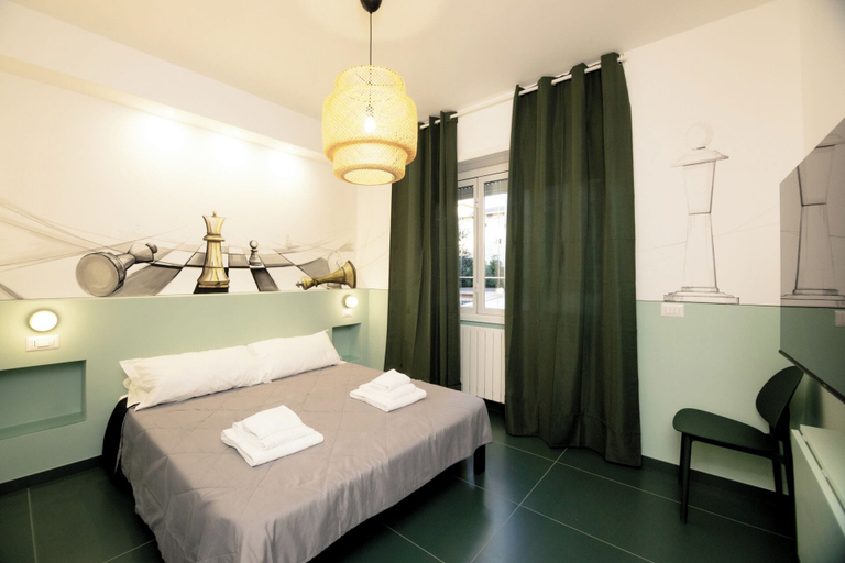 Bedroom 2, O Effe Games Vatican, Roma