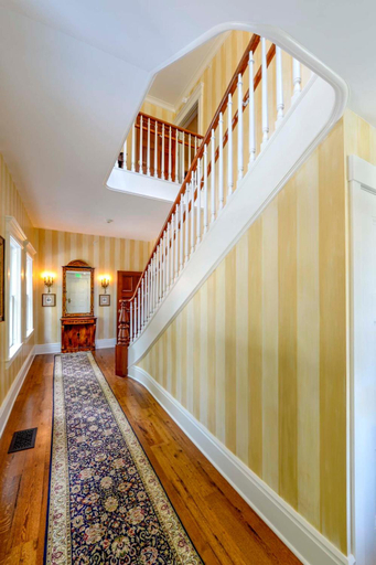 Others 4, Hannum House, Onondaga