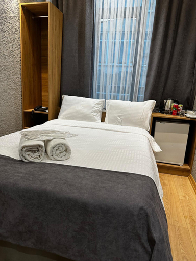 Bedroom 14