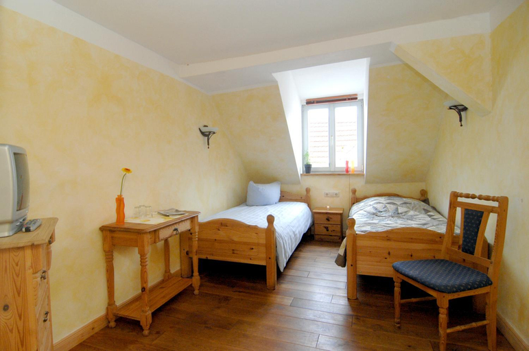 Bedroom 2, Hotel Aegidienhof, Göttingen
