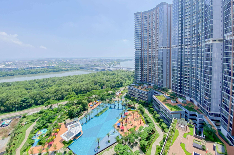 Well Furnished 1BR Gold Coast Apt By Travelio, North Jakarta