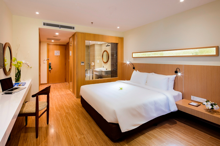 Starcity Nha Trang Hotel Room Type - Superior City View King Room