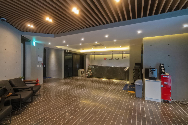 Schweizer Dorf Hotel , Cheonan