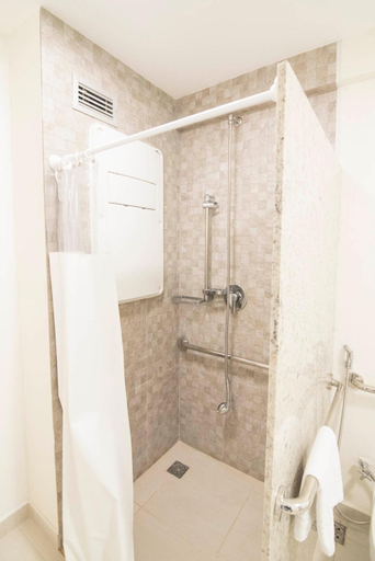 Bathroom 5