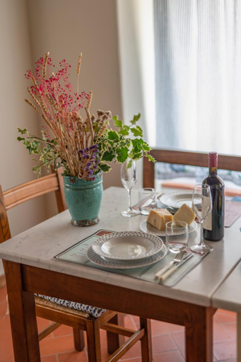 Dining Room 8