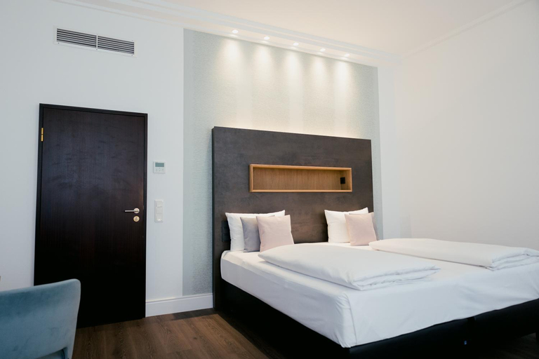 Bedroom 11