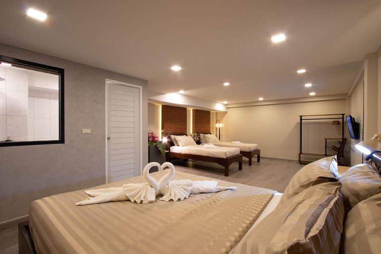 Bedroom 5