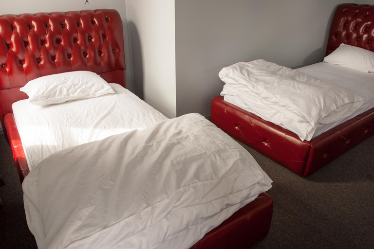 Bedroom 14