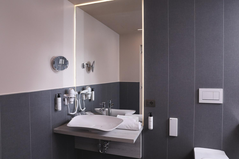 Bathroom 4, Hotel Veronesi La Torre, Verona