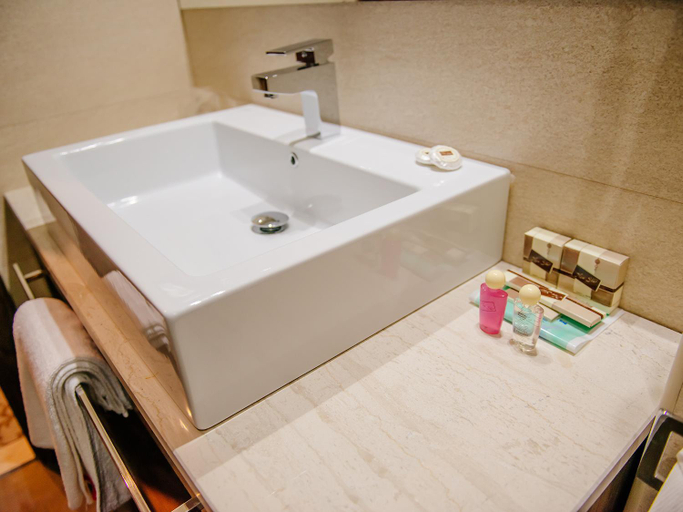 Bathroom 4, Hotel New Star