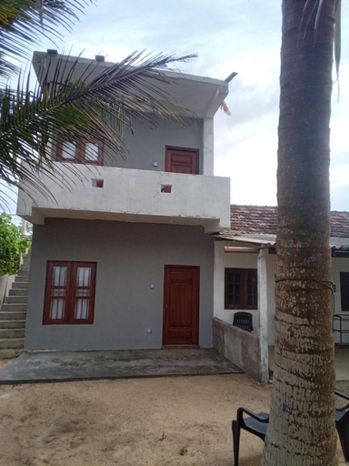 Others 5, Kusuma's Lazy Left hostel, Weligama