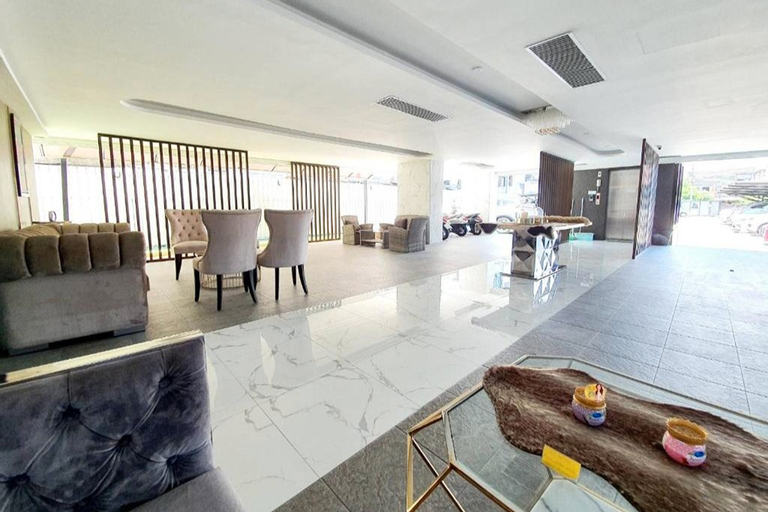 Public Area 5, 51 Suanplu Residence, Thon Buri