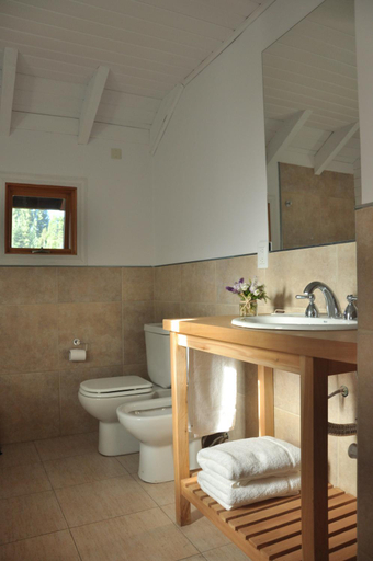 Bathroom 8