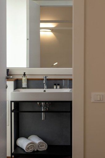 Bathroom 4, Il Faro luxury rooms & lounge, La Spezia