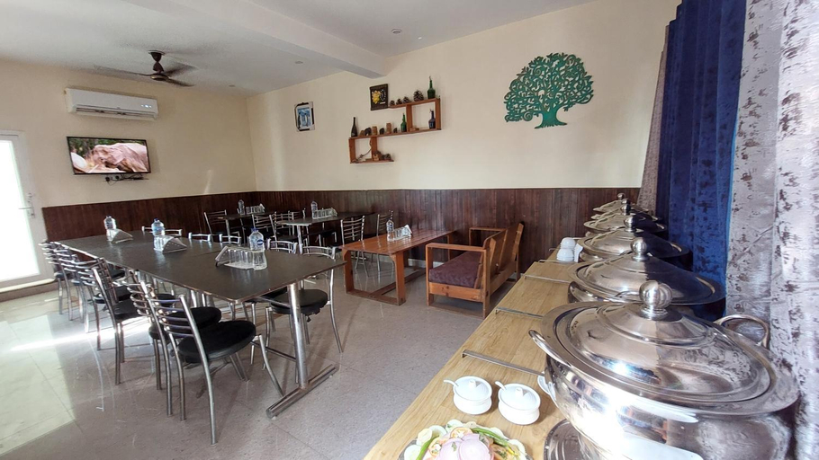 Food & Drinks 4, Rajaji Retreat Resort, Garhwal