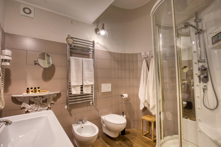Bathroom 2, Corte Rossetti Le Dimore Luxury B&B, Chieti