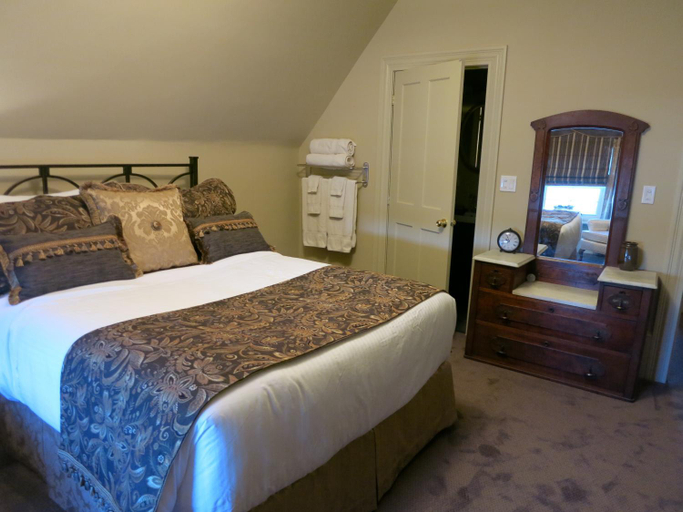 Bedroom 5
