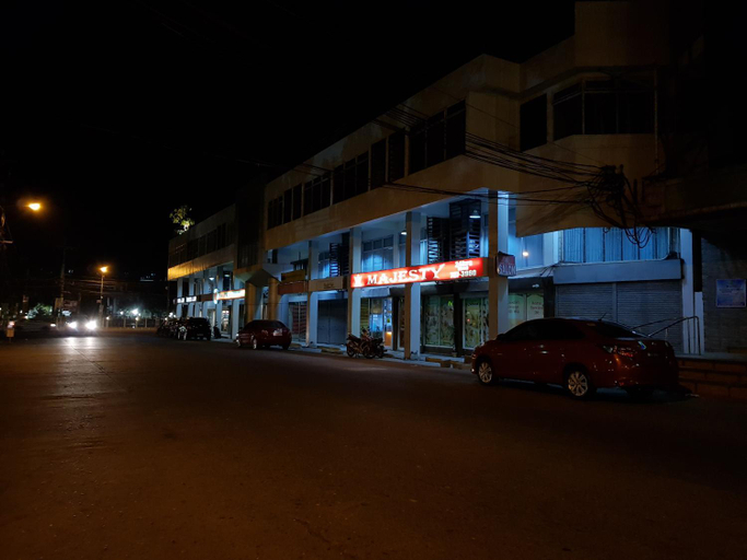 Cityscape Residences, Unit 702, Bacolod City