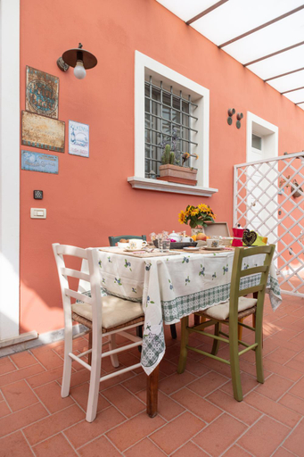 Dining Room 7