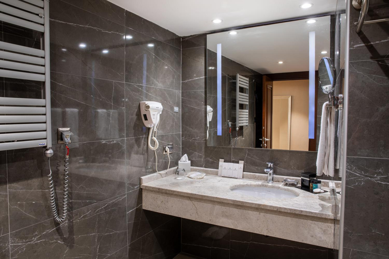 Bathroom 4, Grand Aras Hotel & Suites., Şişli