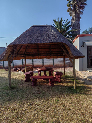 Others 4, Good and Proper Guest Lodge, Sedibeng