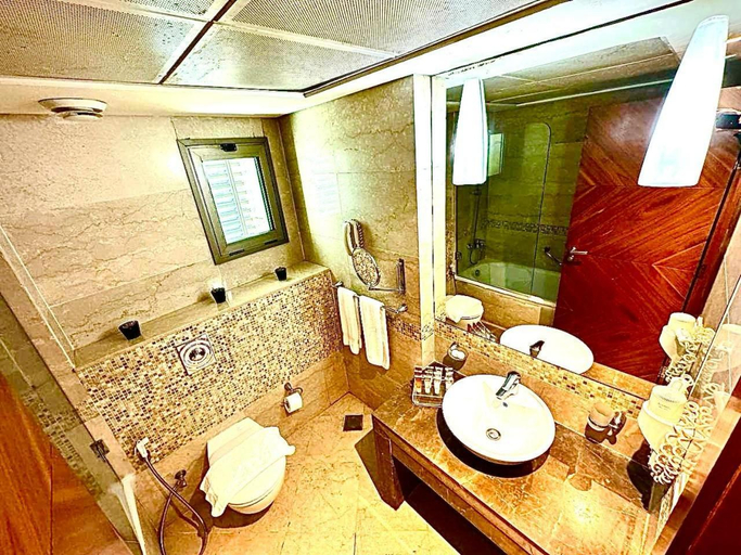 Bathroom 5, KING S SUITES HOTEL BEIRUT, Beirut