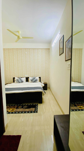 Others 5, Hotel Regency, Indore